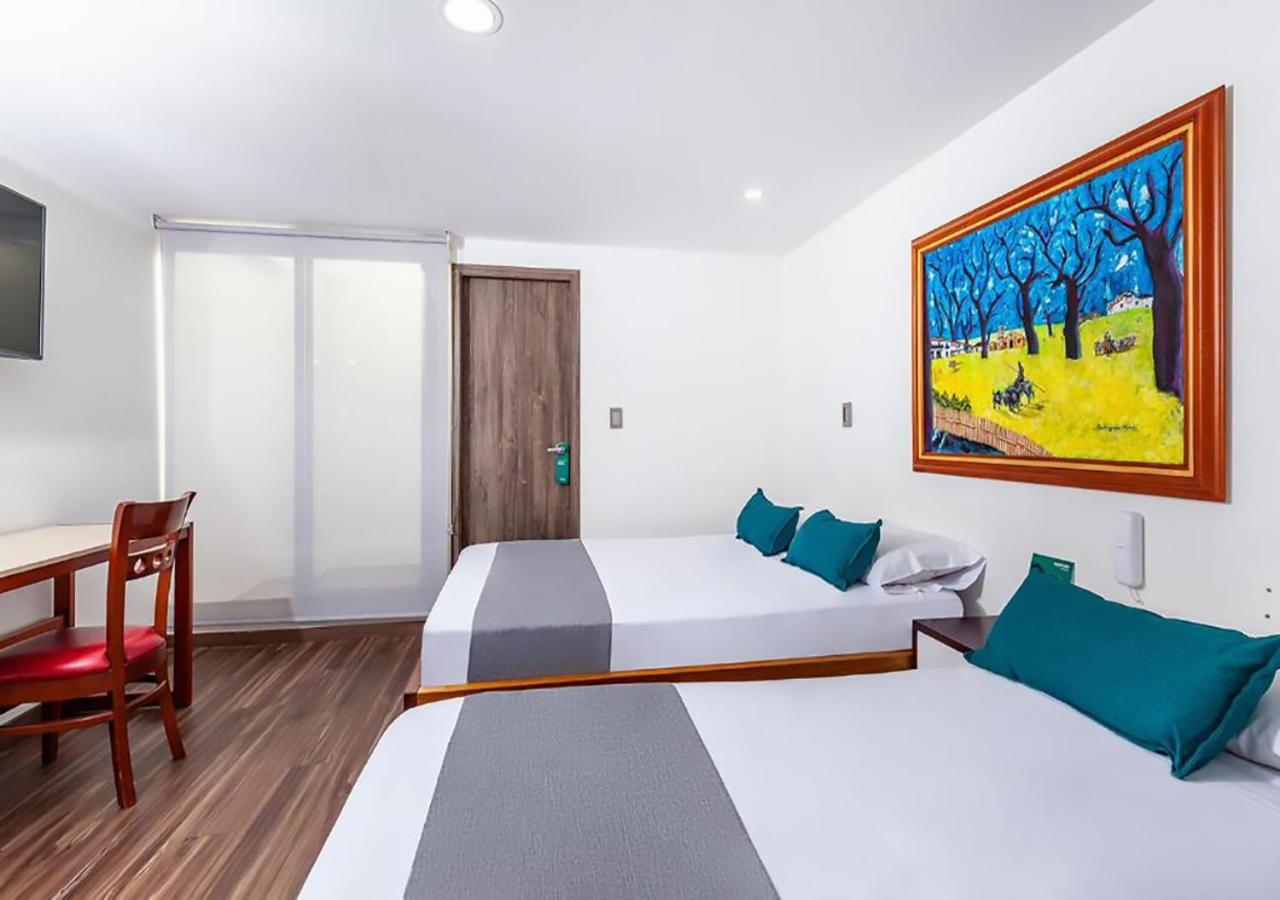 פאסטו Hotel Basan Plaza מראה חיצוני תמונה